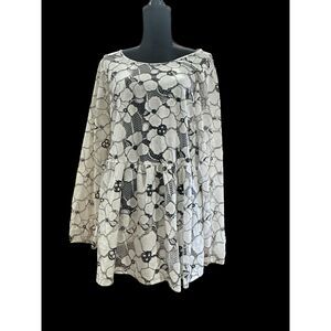 Lane Bryant 2021 Black & WHite Lace Floral Blouse, SIZE 16